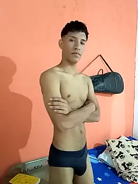 Snapshot of matteo_rivas chatting on January 14, 2025, 3:53 am matteo rivas online show from January 14, 2025, 3:53 am