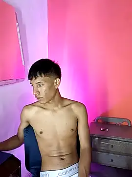 Snapshot of matteo_rivas chatting on February 28, 2025, 9:12 pm matteo rivas online show from February 28, 2025, 9:12 pm