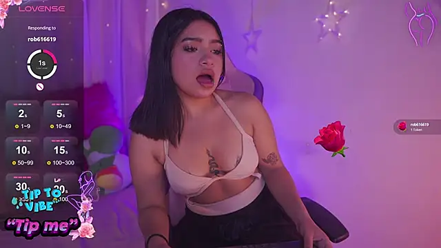 emma soffia  online show from February 1, 2025, 7:13 pm