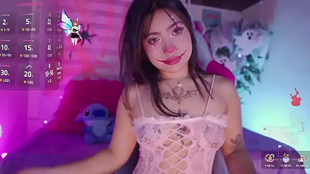 emma soffia  online show from October 9, 2025, 7:01 pm