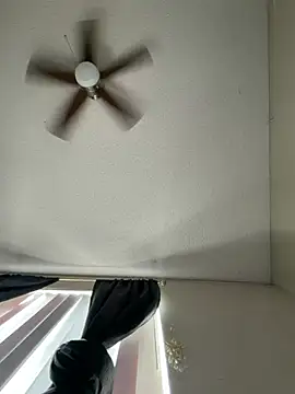 Daddywick online show from April 15, 2026, 11:27 pm