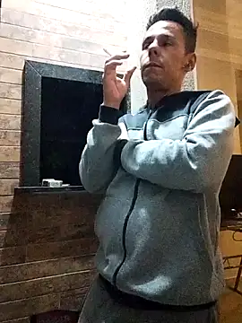 Snapshot of Santanacumxplod chatting on October 19, 2025, 1:39 am Santanacumxplod online show from October 19, 2025, 1:39 am