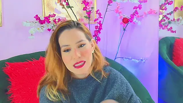 scarlette69 online show from November 30, 2025, 8:24 pm