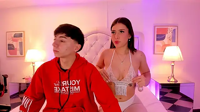 ethan and ava online show from February 1, 2025, 1:51 pm