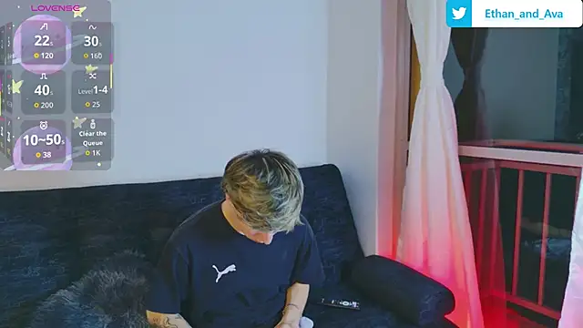 ethan and ava online show from October 2, 2025, 2:29 am