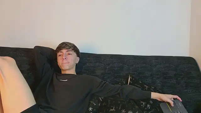 ethan and ava online show from February 21, 2026, 2:45 am