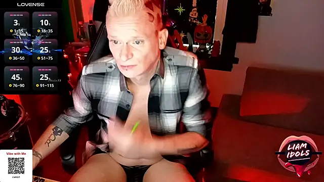 LiamIdols online show from October 8, 2025, 2:25 pm