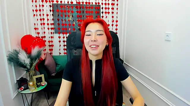 AnnaReyla online show from February 11, 2026, 11:48 am