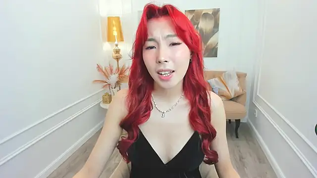 AnnaReyla online show from May 28, 2026, 11:18 am