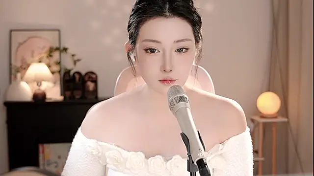 Dou-Dou-er online show from November 10, 2025, 12:48 pm