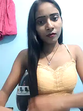 Snapshot of Divya-2007 chatting on February 14, 2025, 5:14 pm Divya-2007 online show from February 14, 2025, 5:14 pm