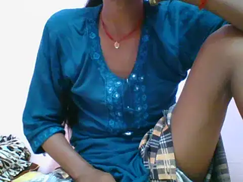 Snapshot of Divya-2007 chatting on July 8, 2026, 3:16 pm Divya-2007 online show from July 8, 2026, 3:16 pm