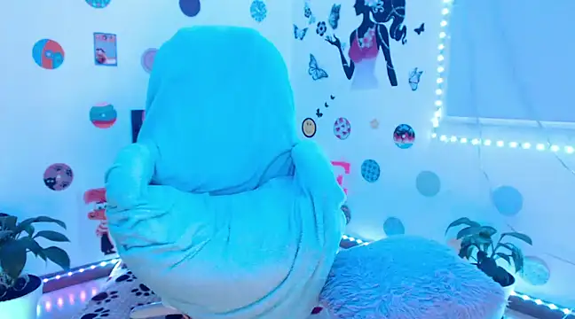 samy love35 online show from February 6, 2025, 10:26 am