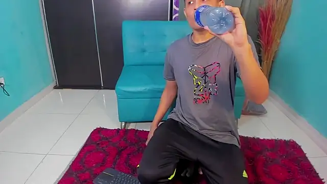 Snapshot of CoupleTwink12 chatting on February 1, 2025, 8:58 pm CoupleTwink12 online show from February 1, 2025, 8:58 pm