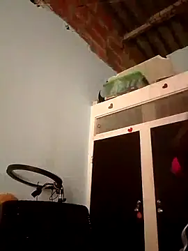 Teresa mm online show from September 23, 2025, 2:42 pm