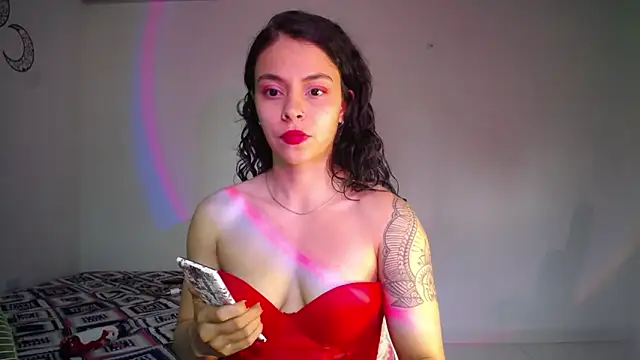 lana roman online show from November 7, 2025, 7:58 pm