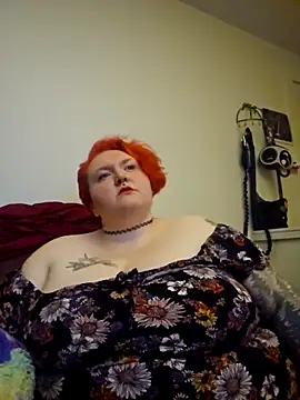 Snapshot of CorgiGodez98 chatting on October 19, 2025, 1:06 am CorgiGodez98 online show from October 19, 2025, 1:06 am