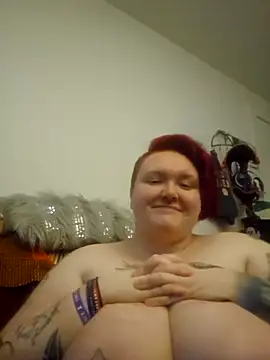 Snapshot of CorgiGodez98 chatting on December 5, 2025, 6:48 pm CorgiGodez98 online show from December 5, 2025, 6:48 pm