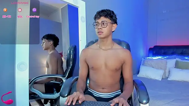 Dawn16  online show from November 5, 2025, 10:10 pm