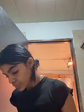 BriannaRoses online show from March 21, 2026, 4:06 am