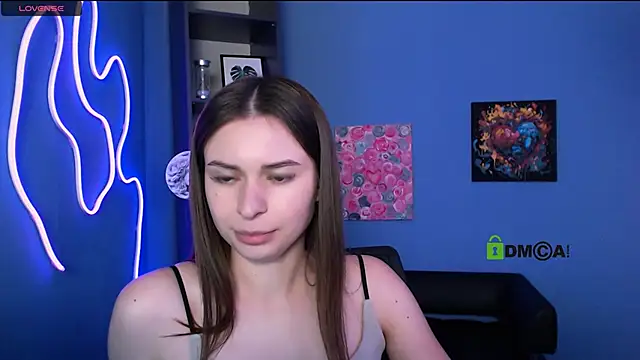 Snapshot of flora_ri chatting on October 7, 2025, 12:13 pm flora ri online show from October 7, 2025, 12:13 pm