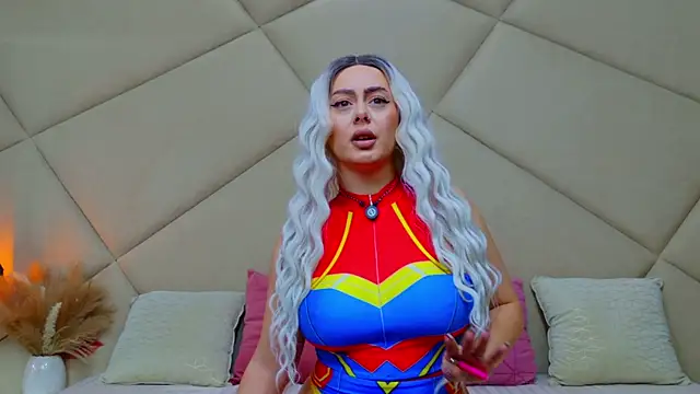 Snapshot of ChloeFrost chatting on January 13, 2026, 6:18 am ChloeFrost online show from January 13, 2026, 6:18 am