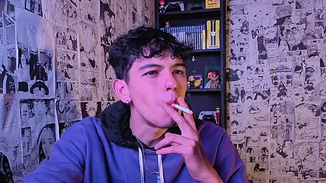 Snapshot of Mickey_Magic chatting on February 12, 2026, 4:18 am Mickey Magic online show from February 12, 2026, 4:18 am