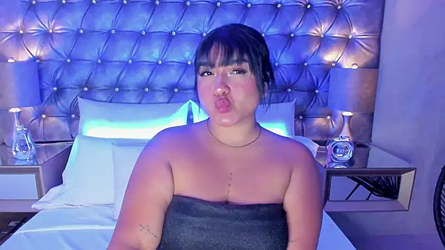 Camila Mason online show from January 10, 2026, 12:51 pm