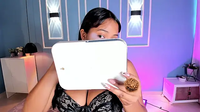 Snapshot of isabella_zc chatting on June 15, 2026, 12:51 pm isabella zc online show from June 15, 2026, 12:51 pm