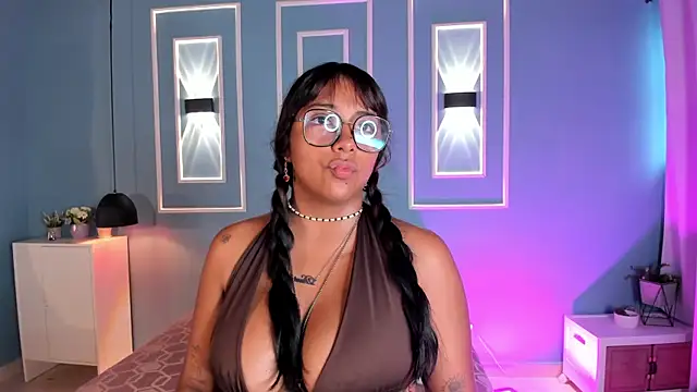 isabella zc online show from June 20, 2026, 11:46 am