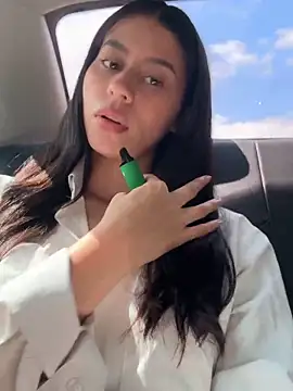 Snapshot of hannah_brady chatting on March 3, 2025, 2:59 pm hannah brady online show from March 3, 2025, 2:59 pm