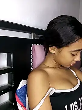 Zoe Sweett18 online show from March 6, 2026, 12:56 pm