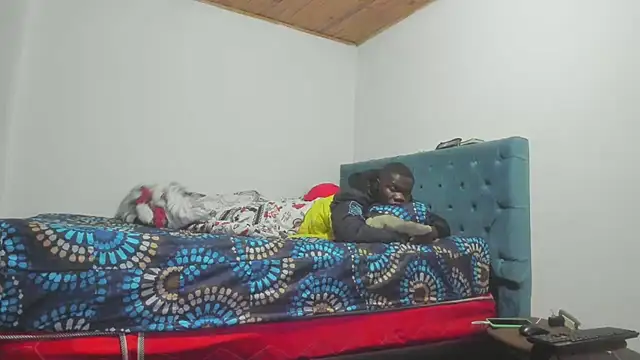 nene-5 online show from November 19, 2025, 1:27 am