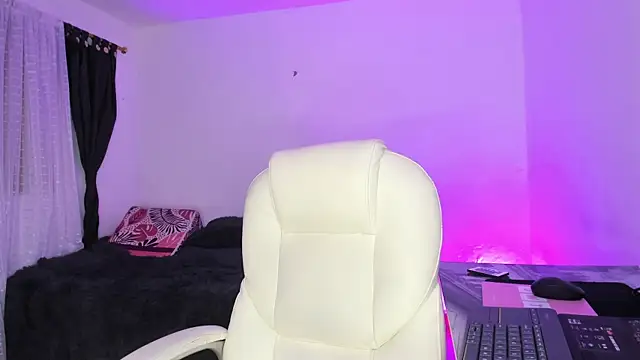 ashanty b5 online show from December 23, 2025, 1:03 am