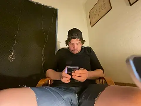 Snapshot of almighty_d chatting on February 13, 2025, 7:56 am almighty d online show from February 13, 2025, 7:56 am