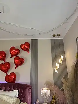 KiraBarlows online show from March 3, 2026, 7:42 pm