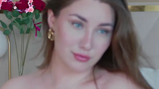KiraBarlows online show from July 16, 2026, 8:26 pm