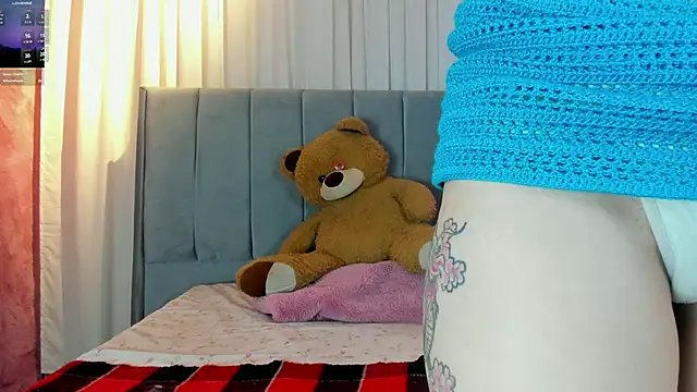 Snapshot of camilapersy chatting on February 11, 2025, 12:37 pm camilapersy online show from February 11, 2025, 12:37 pm