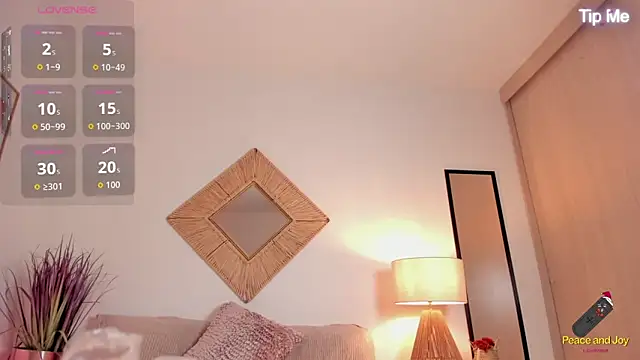 viviannehill hot online show from February 12, 2026, 12:49 am