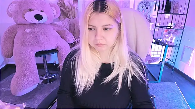 DiaAngell online show from January 8, 2026, 10:34 pm