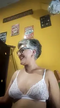 Snapshot of ilonna2025 chatting on March 13, 2025, 4:49 am ilonna2025 online show from March 13, 2025, 4:49 am