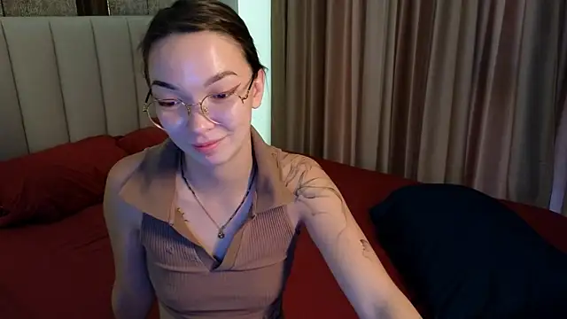 Snapshot of SusannJohnson chatting on May 15, 2026, 11:45 pm SusannJohnson online show from May 15, 2026, 11:45 pm