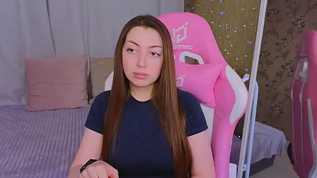 Ann moon   online show from February 9, 2025, 3:12 pm