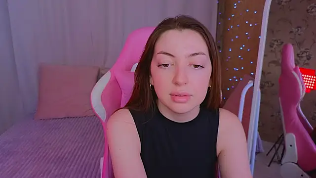 Ann moon   online show from March 22, 2025, 3:20 pm