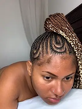 Snapshot of madell chatting on March 14, 2026, 2:28 am madell online show from March 14, 2026, 2:28 am