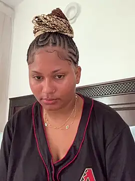 Snapshot of madell chatting on March 18, 2026, 5:54 am madell online show from March 18, 2026, 5:54 am