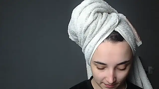 Snapshot of Eva_Gloryy chatting on January 11, 2026, 6:46 pm Eva Gloryy online show from January 11, 2026, 6:46 pm