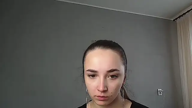 Snapshot of Eva_Gloryy chatting on March 4, 2026, 9:15 am Eva Gloryy online show from March 4, 2026, 9:15 am