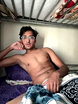 Snapshot of Abdullah07Maxxi chatting on September 28, 2025, 10:31 am Abdullah07Maxxi online show from September 28, 2025, 10:31 am