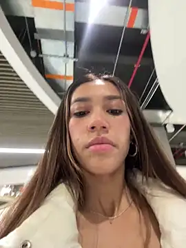 Snapshot of zoe_storm chatting on February 22, 2025, 11:03 pm zoe storm online show from February 22, 2025, 11:03 pm